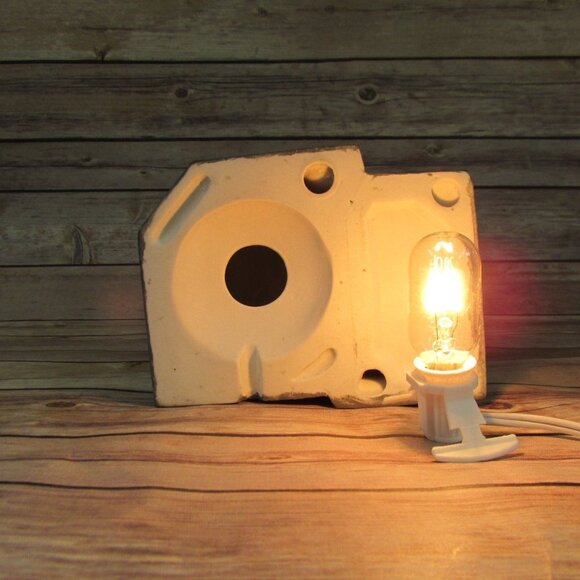 Christmas Town Village STATION Ceramic Oil Tart Melt Warmer - Picture 5 of 7